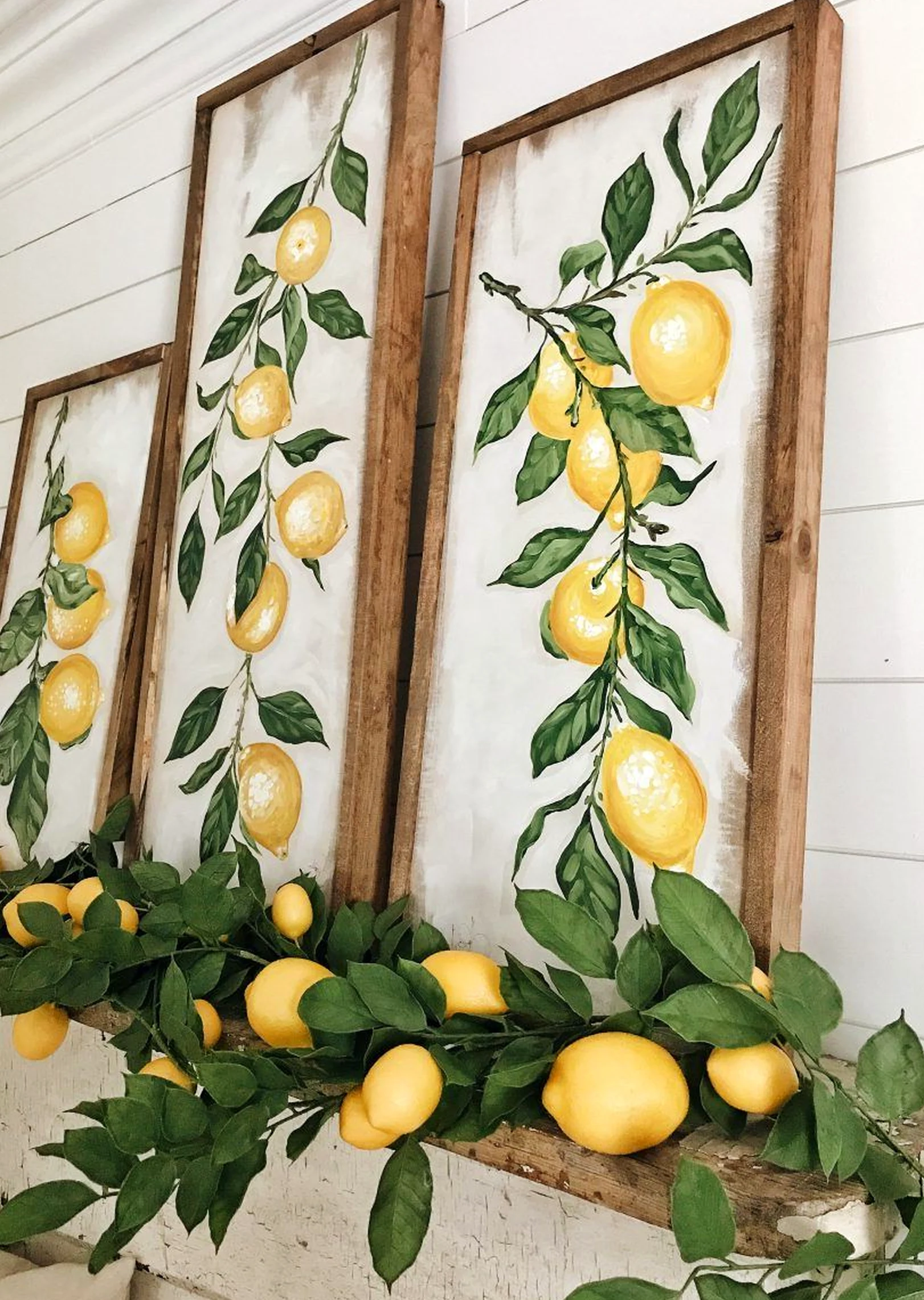 Leafy vase display brings depth to the table, creating a mood that feels fresh and intentional.