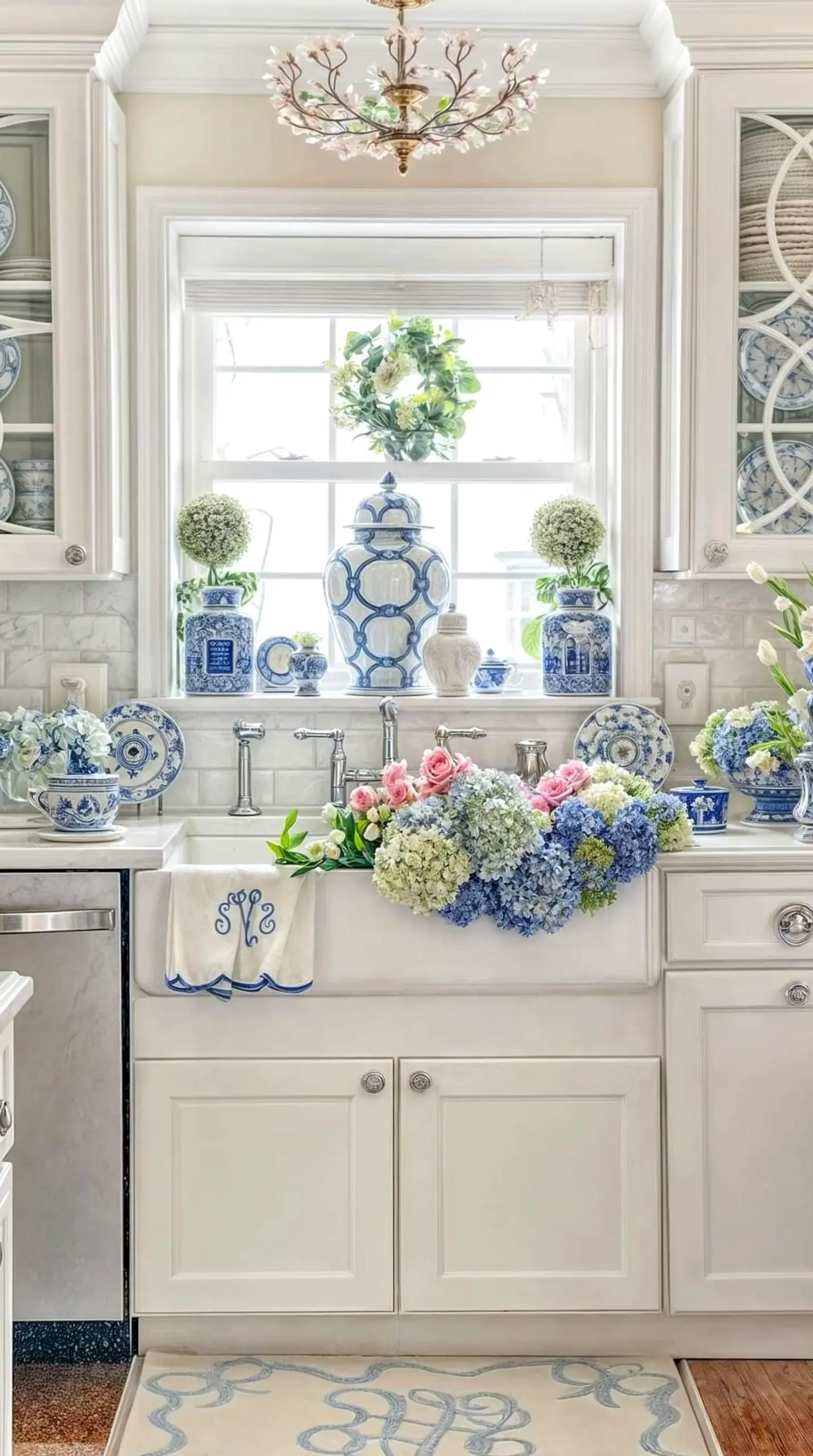 Subtle green entry anchors the backdrop with rhythm, giving the view a mood that feels fresh and intentional.